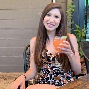 Meet your Posher, Christine